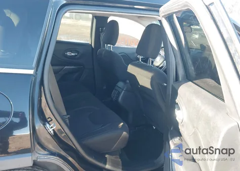 2019 Jeep Cherokee Latitude 4X4 from USA, damaged, VIN 1C4PJMCB7KD464754